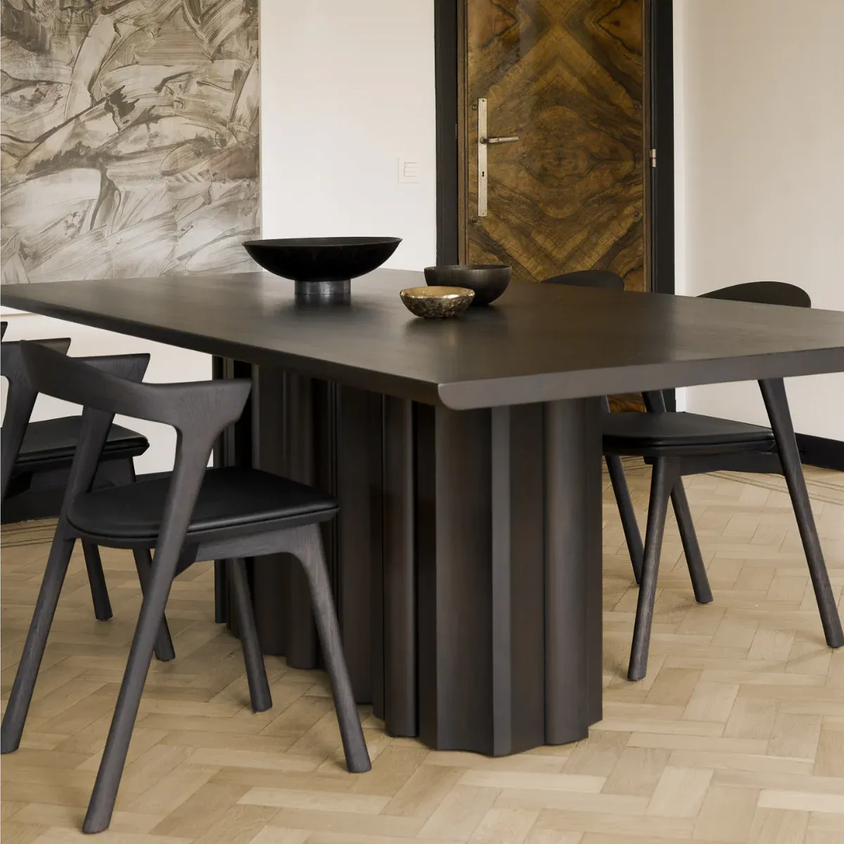 Sequence Dining Table